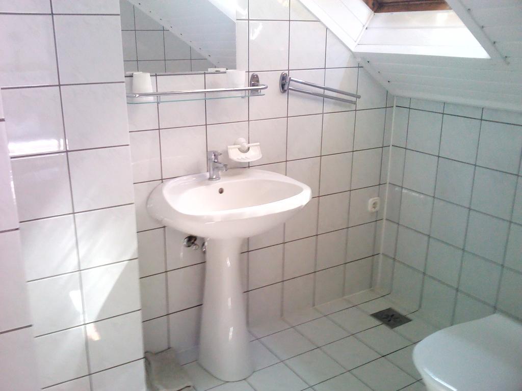 Napfeny Apartment Keszthely Quarto foto